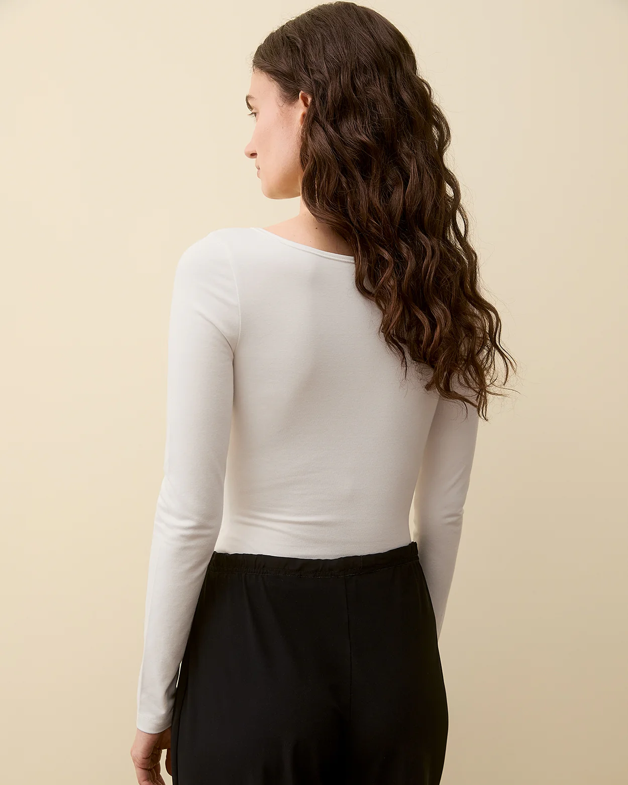 YOLI BODY | White - Image 3